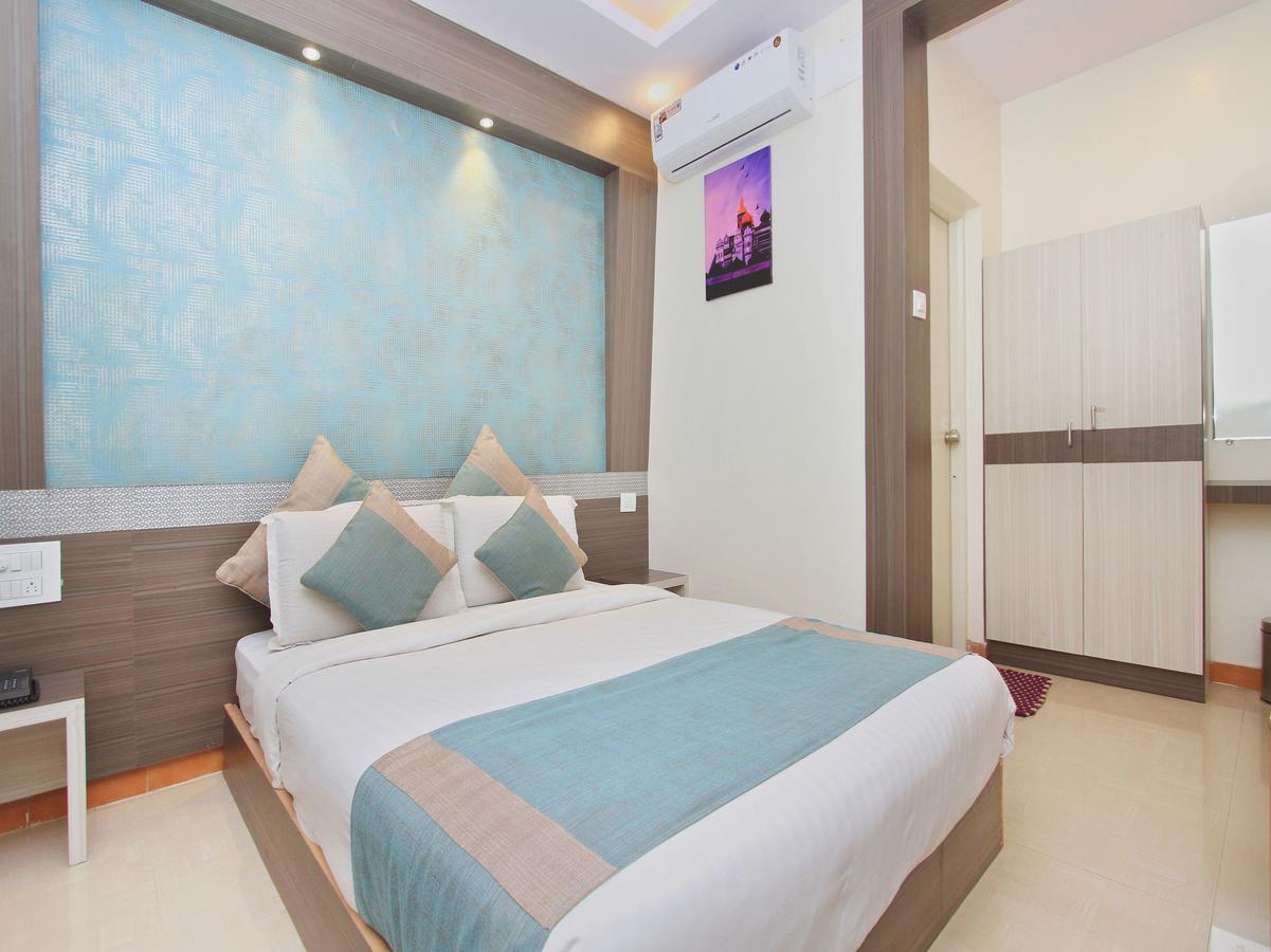 Aishwarya Le Royal Hotel Mysore Exterior foto