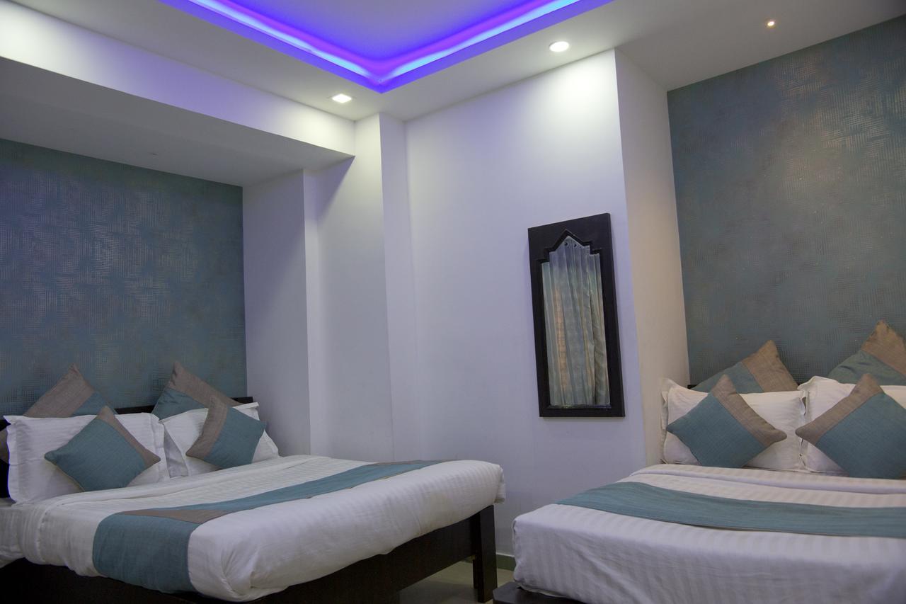 Aishwarya Le Royal Hotel Mysore Exterior foto
