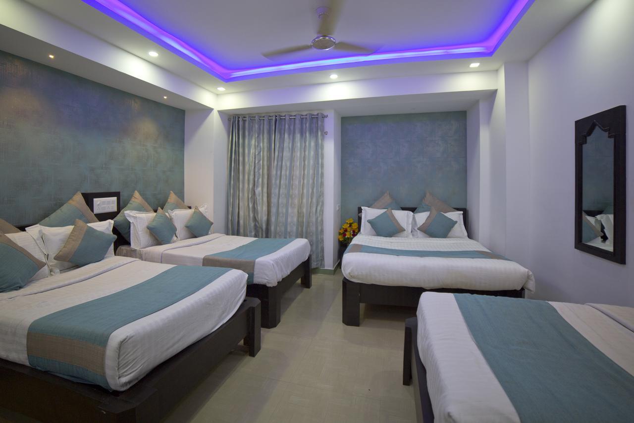 Aishwarya Le Royal Hotel Mysore Exterior foto
