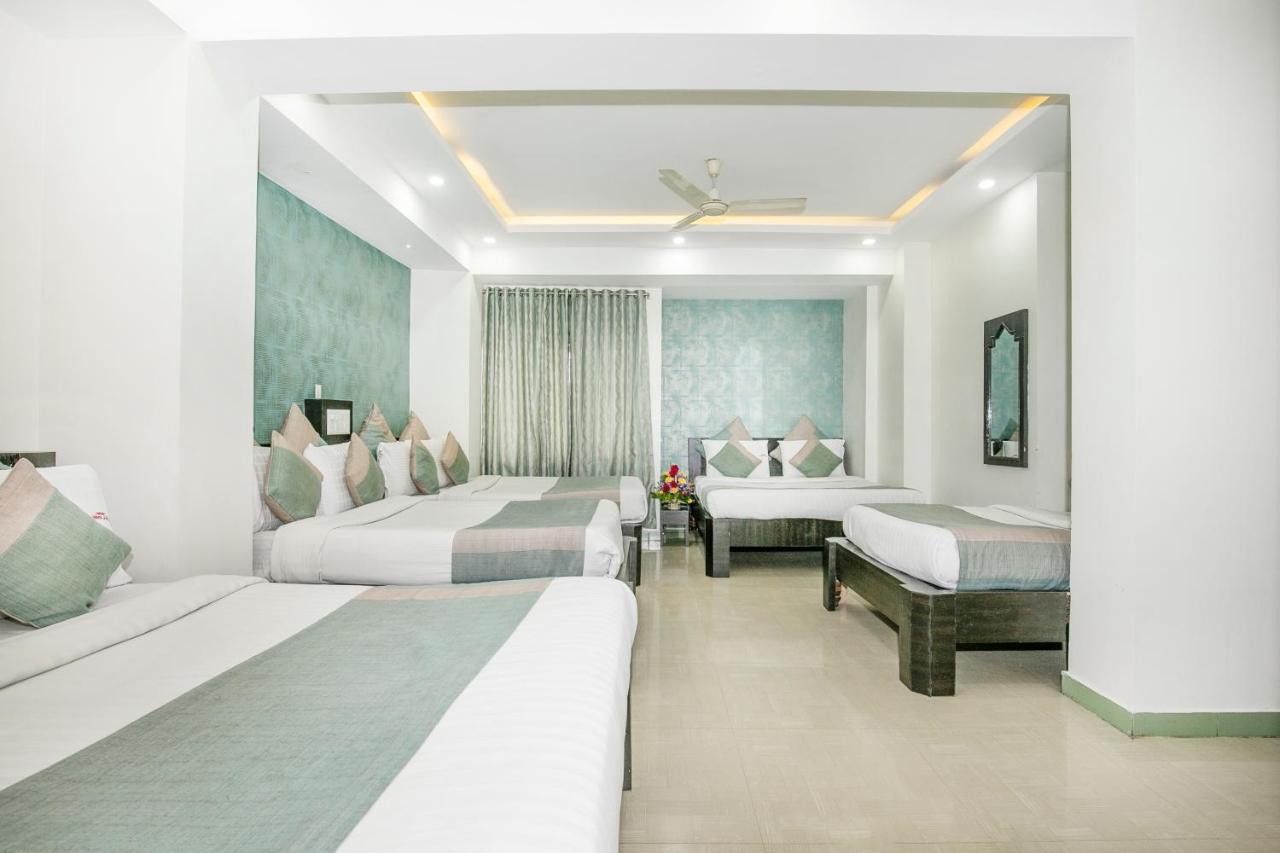 Aishwarya Le Royal Hotel Mysore Exterior foto