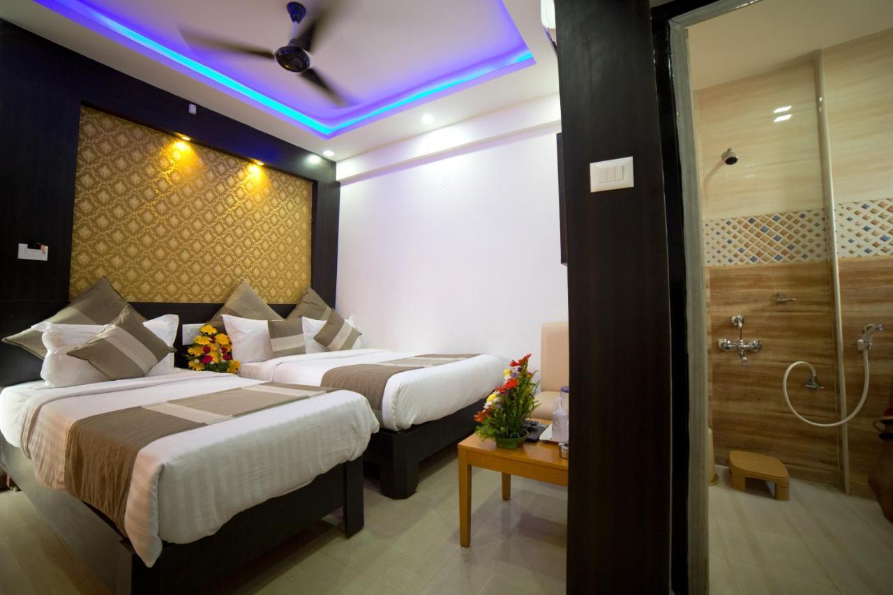 Aishwarya Le Royal Hotel Mysore Exterior foto